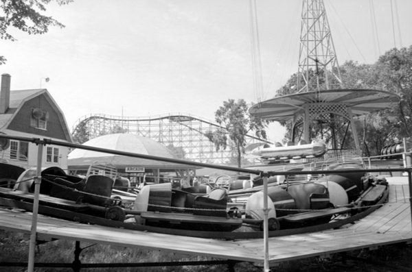 Walled Lake Amusement Park (Walled Lake Park) - More Rides